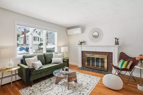 41 Vogel St, Boston, MA 02132