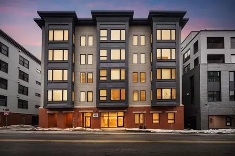 39 A St #22, Boston, MA 02127