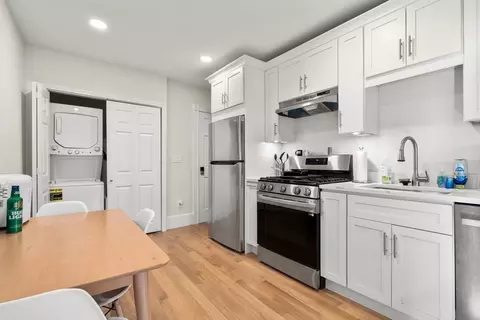 564 E 5th St, Boston, MA 02127 photo 21