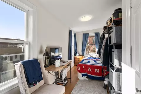 564 E 5th St, Boston, MA 02127 photo 25