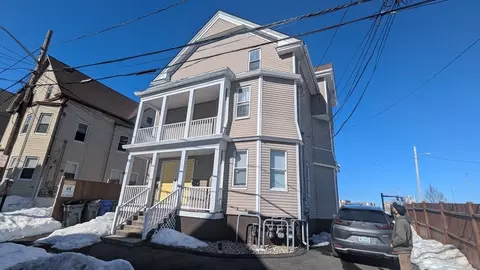 15-17 278 Emmett Beacon And Pt, Providence, RI 02903