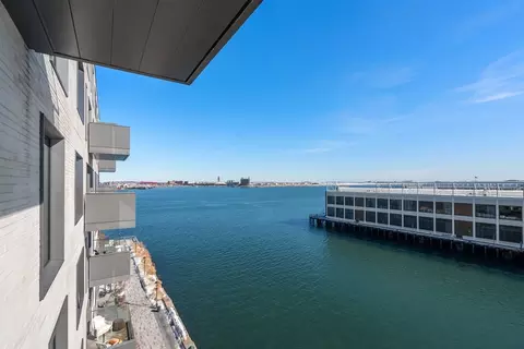300 Pier 4 Blvd #7F, Boston, MA 02110