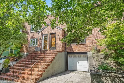 15 Kent Sq, Brookline, MA 02446