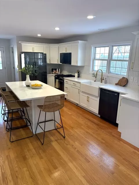 Kitchen - 159 Pine St, Manchester, MA 01944 photo 1 of 3