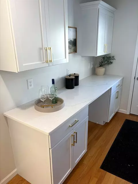 Kitchen - 159 Pine St, Manchester, MA 01944 photo 3 of 3