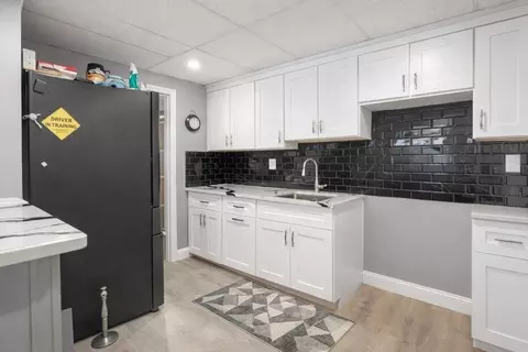 51 Spring St, Stoneham, MA 02180 photo 27