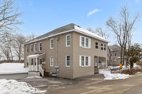 404 High St, Webster, MA 01570 photo 2