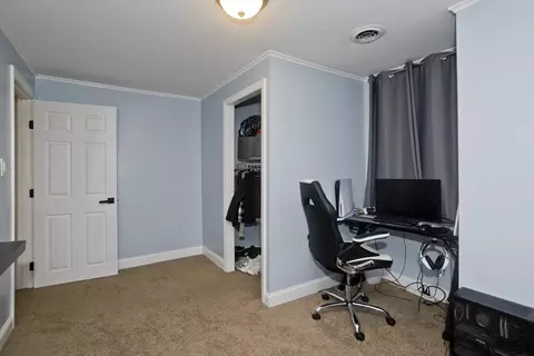 28 Porter St, Springfield, MA 01104 photo 22