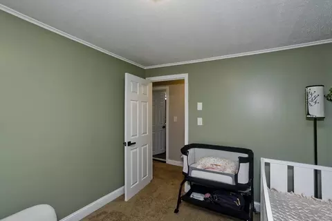 28 Porter St, Springfield, MA 01104 photo 28