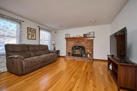 1 Ashley Cir, Easthampton, MA 01027 photo 18