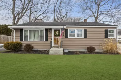 337 Westfield Rd, Holyoke, MA 01040