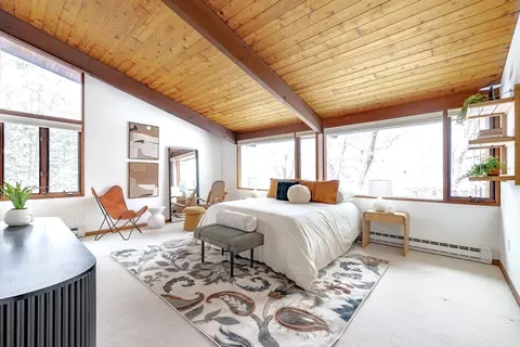 134 Rangeley Rd, Chestnut Hill, MA 02467 photo 10