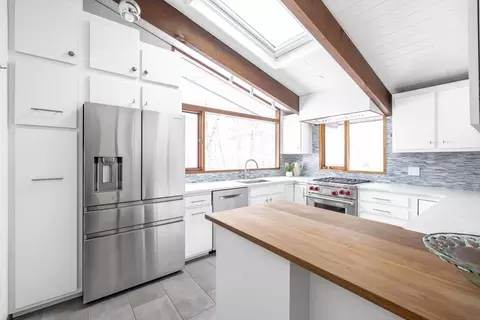 134 Rangeley Rd, Chestnut Hill, MA 02467 photo 6