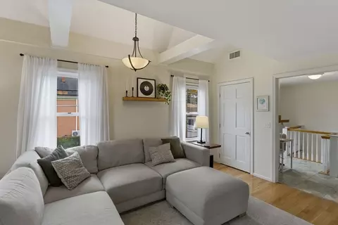 43 Hobart St #B, Danvers, MA 01923 photo 11
