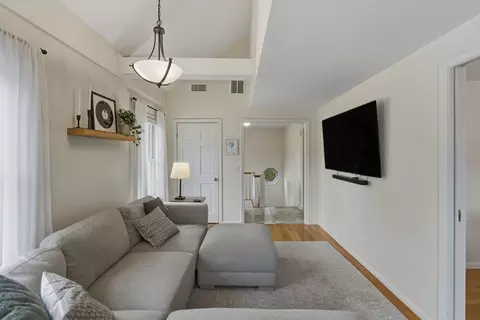 43 Hobart St #B, Danvers, MA 01923 photo 12