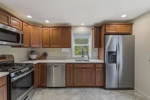 43 Hobart St #B, Danvers, MA 01923 photo 19