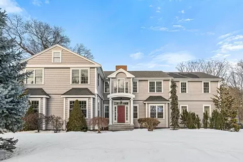 45 Bacon St, Winchester, MA 01890