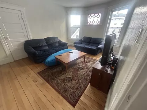 18 Crystal St, Worcester, MA 01603 photo 7