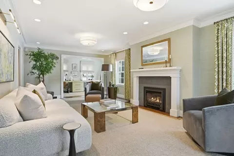 11 Hillcrest Rd, Belmont, MA 02478