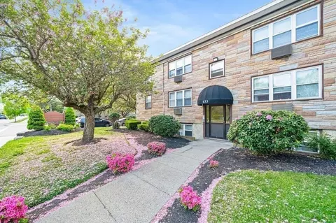 433 W Elm St #2, Brockton, MA 02301