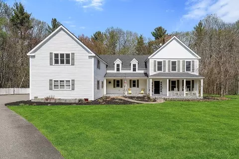 4 Old Meadow Ln, Harvard, MA 01451