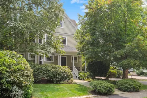 26 Sewall St, Newton, MA 02465