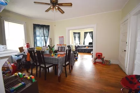 Dining - 6 Pelham St, Worcester, MA 01609 photo 1 of 2