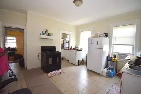 Kitchen - 6 Pelham St, Worcester, MA 01609 photo 1 of 3