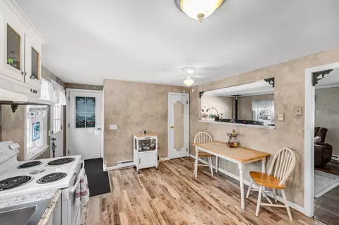 Other - 236 Glenoak Dr, Springfield, MA 01128 photo 1 of 11