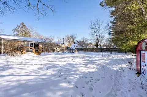 Exterior - 236 Glenoak Dr, Springfield, MA 01128 photo 7 of 11