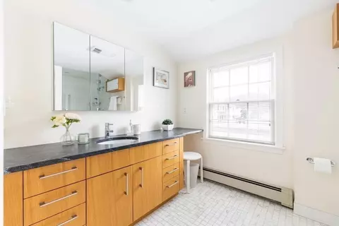 510 Webster St, Needham, MA 02492 photo 17