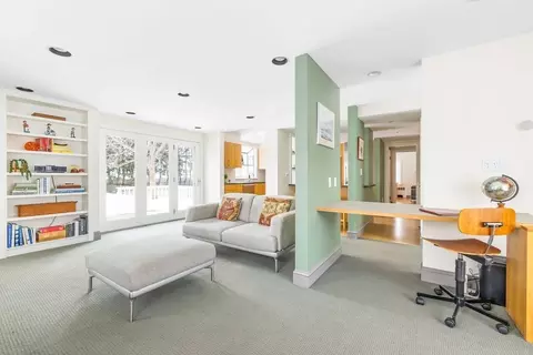510 Webster St, Needham, MA 02492 photo 12