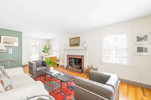 510 Webster St, Needham, MA 02492 photo 2