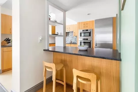 510 Webster St, Needham, MA 02492 photo 9