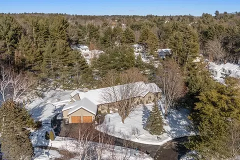 View/Area - 11 Wyncrest Cir, Andover, MA 01810 photo 1 of 5