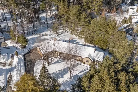 View/Area - 11 Wyncrest Cir, Andover, MA 01810 photo 2 of 5