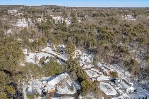 View/Area - 11 Wyncrest Cir, Andover, MA 01810 photo 5 of 5