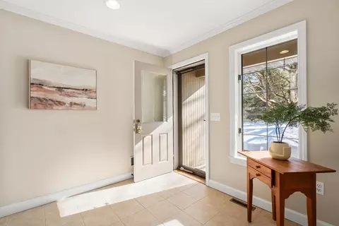Entry Way - 11 Wyncrest Cir, Andover, MA 01810 photo 2 of 2