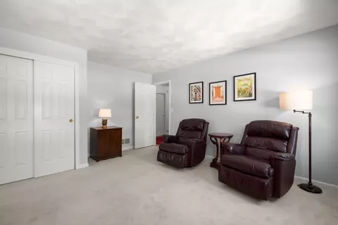 43 Ashley Pl, Reading, MA 01867 photo 33