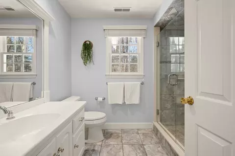 43 Ashley Pl, Reading, MA 01867 photo 25