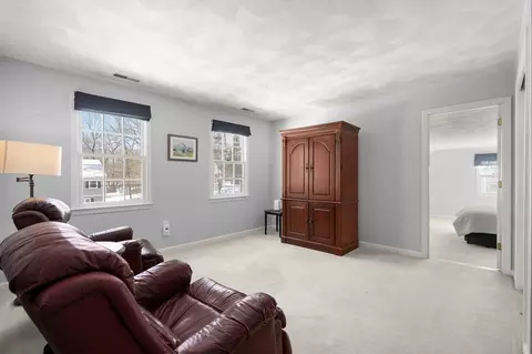 43 Ashley Pl, Reading, MA 01867 photo 32