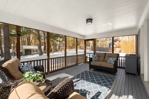 43 Ashley Pl, Reading, MA 01867 photo 15