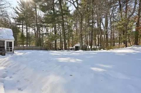 43 Ashley Pl, Reading, MA 01867 photo 36