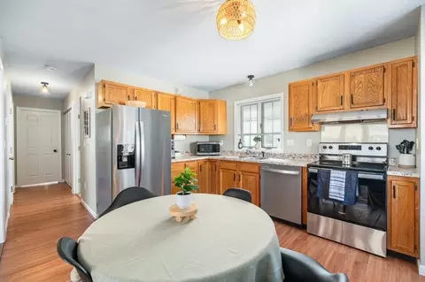 36 Eastern Ave, Gloucester, MA 01930 photo 4
