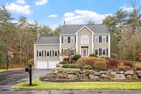 3 Worthington Grn, Beverly, MA 01915