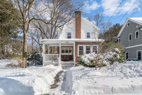126 Beethoven Ave, Waban, MA 02468