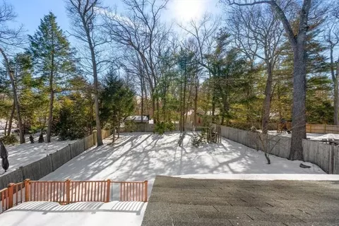 150 Laurel Dr, Needham, MA 02492 photo 14