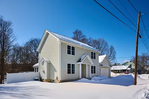 6 Wilton Rd, Easthampton, MA 01027 photo 3