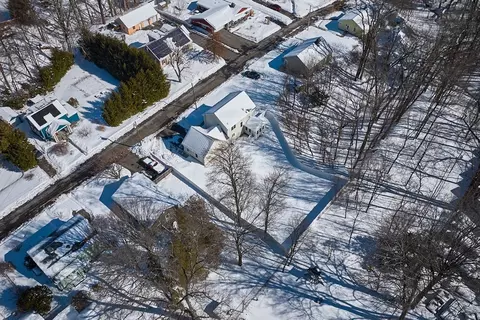 6 Wilton Rd, Easthampton, MA 01027 photo 34