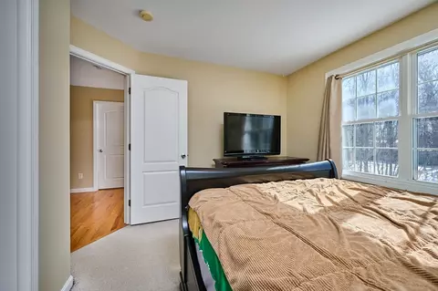 6 Wilton Rd, Easthampton, MA 01027 photo 22